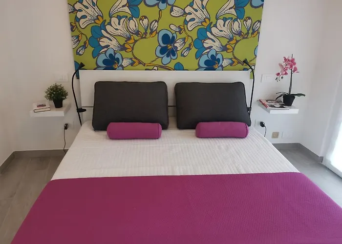 Bnbook La Casa Di Orazio & Carla