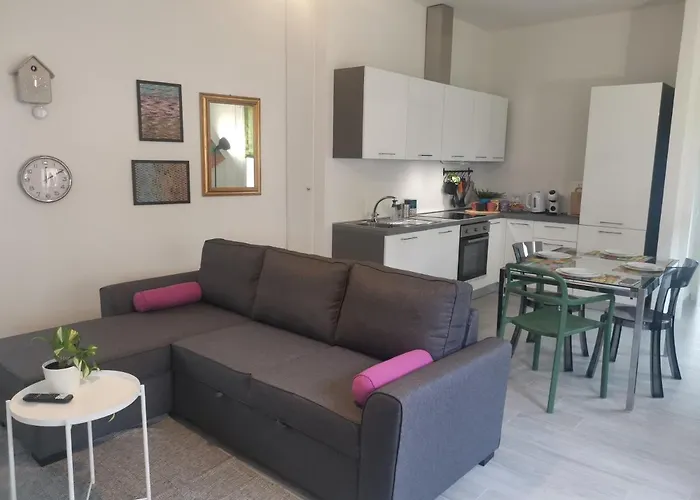 Apartament Bnbook La Casa Di Orazio & Carla *