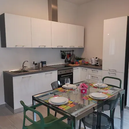 Bnbook La Casa Di Orazio & Carla דירה רנקו